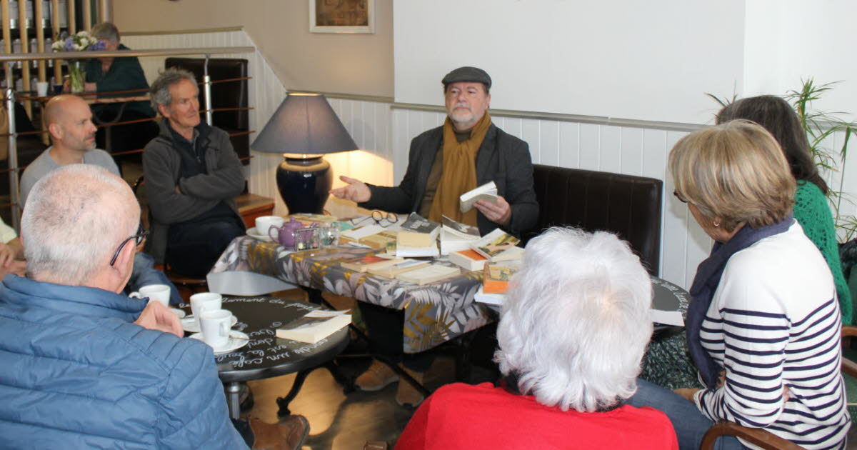 Atelier café littéraire chez la cerise sur le café