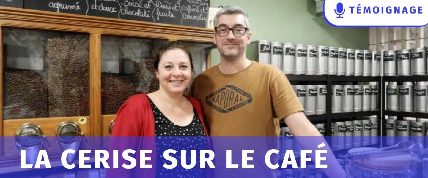 Commerçants de proximité de la cerise sur le café