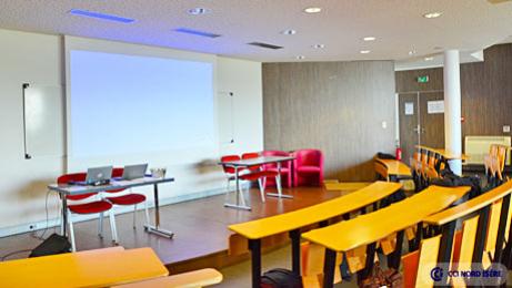 location-salle-conference-vue01-salle-conference-villefontaine.jpg